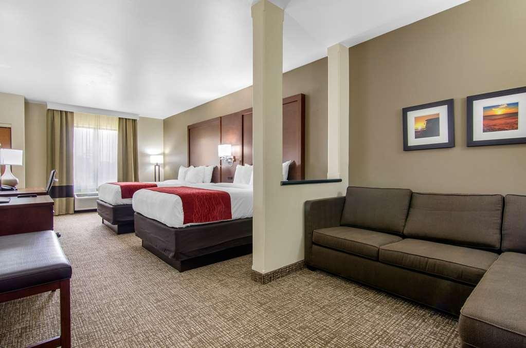 Hotel Comfort & - Kansas 2*