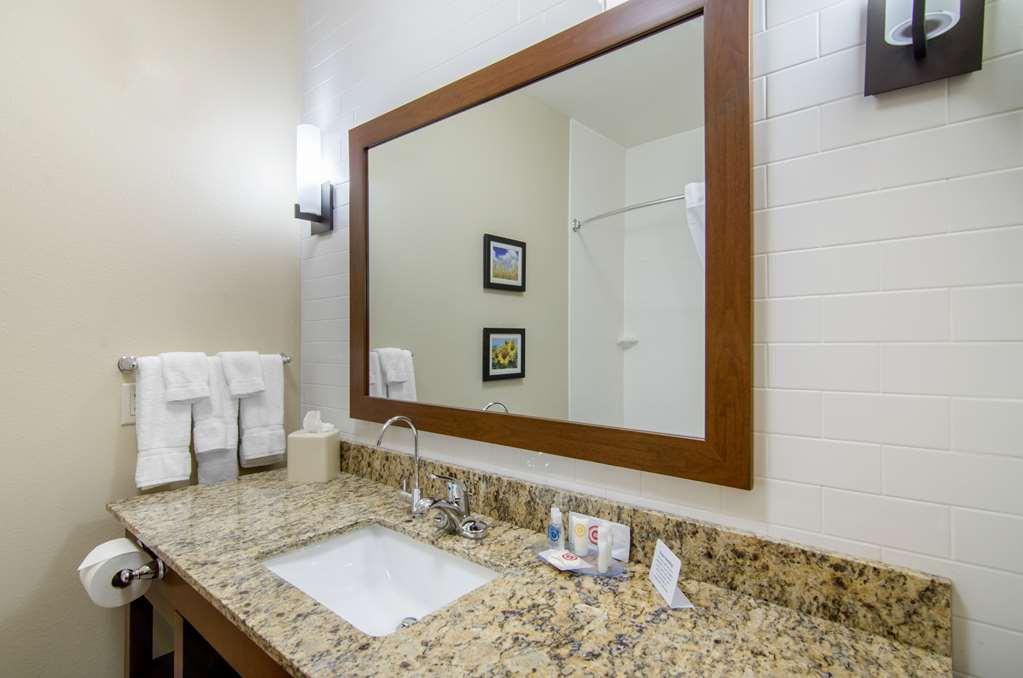 Hotel Comfort & - Kansas 2*